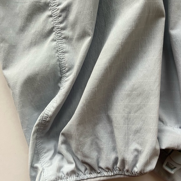 lululemon athletica Men’s Lightweight Hiking Anorak Hooded Jacket -Size Medium - Picture 8 of 16